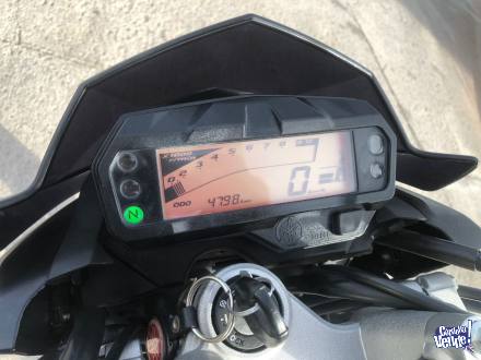 Yamaha FZ 2.0 con 4700 kms