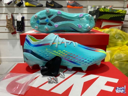 Hot sale en botines de Futbol