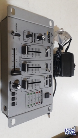 Mixer SKP para DJ SM35 con 3 canales 
