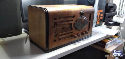Radio antigua Belmot inglesa de 1936