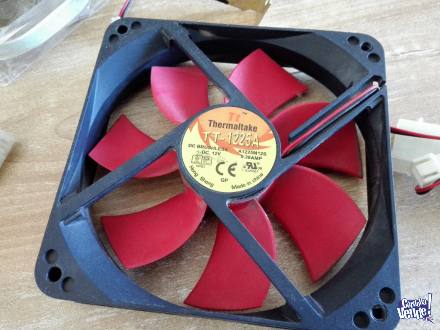 Kit Ventiladores Thermaltake c/ controlador