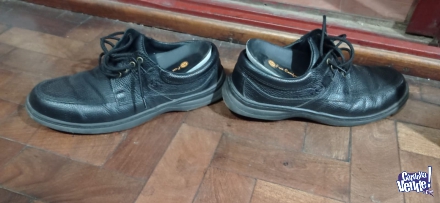 Zapatos negros 46