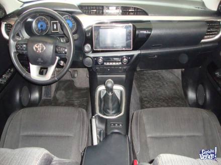 Toyota Hilux SRV 2.8 tdi dc 4x2 6mt