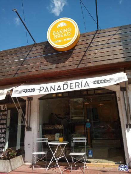 Panadería en Barrio Jardín Espinosa en Argentina Vende
