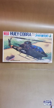 Helicóptero Huey Cobra