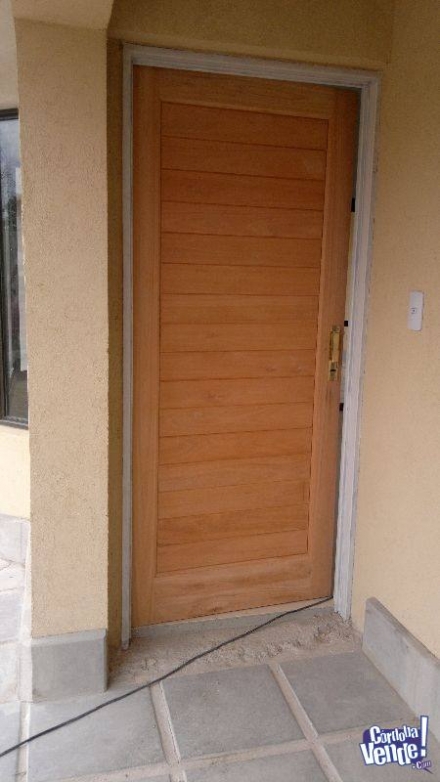 Puerta de frente madera machimbrada 0,80 x 2,00 con bastidor
