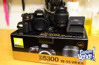 Nikon D5300 - 24,2Mpx - Kit 18-55vr
