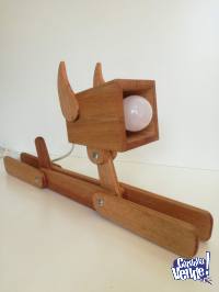 Velador de madera perro articulado