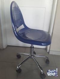 silla giratoria de oficina