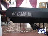 Piano Yamaha P-105