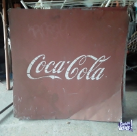 2 viejos carteles de Coca Cola