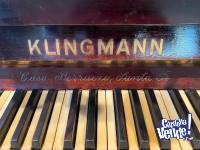 piano vertical Klingmann