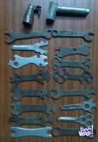 Set de 18 llaves modelos antiguos