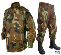 Uniforme Camuflado Selva Modelo Ejército.chaqueta Y Pantal