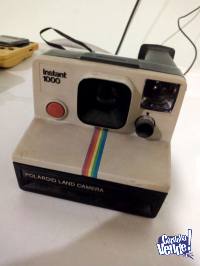 Polaroid Land Camera 1000 - Circa 1985