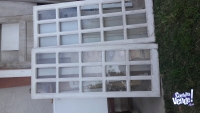 Ventanas y puertas ventanas de cedro (sin marco) usadas