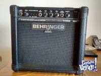 Amplificador guitarra eléctrica 15w Behringer