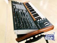 Arturia MatrixBrute Analog Monophonic Synthesizer 49 Keys