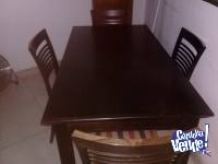 Mesa comedor de madera color Wengue + 4 sillas