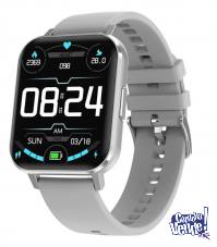 Smart Watch DTX bisel acero plateado y malla gris.