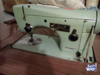 Maquina de coser Necchi manual y electrica