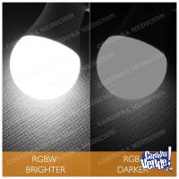 LAMPARA RGBW LED 9W 16 COLORES CONTROL REMOTO EFECTOS