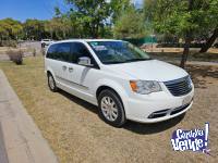 CHRYSLER-TOWN & COUNTRY-2012 LIMITED