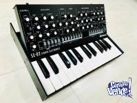 Roland Boutique SE-02 Analog synthesizer, K-25m Keyboard