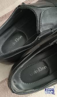 Zapatos Calvin Klein Cuero 43 / Zapatos Negros