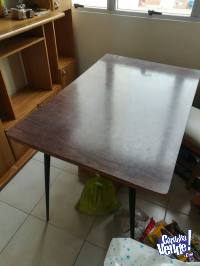 Mesa de madera - Usada