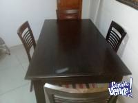 Mesa comedor de madera color Wengue + 4 sillas