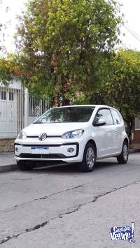 VW UP! High 2019 COMO NUEVO, unico dueño, solo 5000 km.
