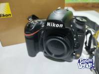Nikon 750 , 2 batería, cargador, correa y caja original