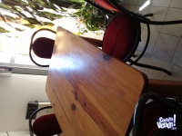 Mesa y 6 sillas de pana y caño