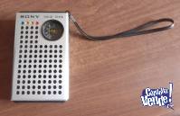 Antigua Radio Portátil Sony TR 4100