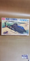 Helicóptero Huey Cobra